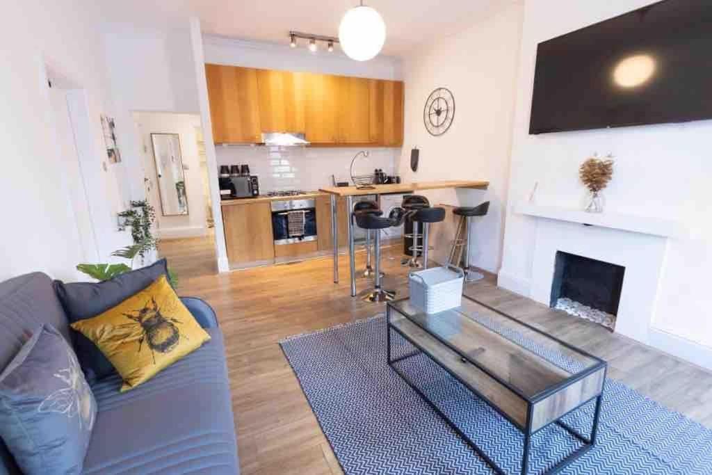 Lovely 2 Bedroom Apartment In Chelsea Sw3 Londyn Zewnętrze zdjęcie