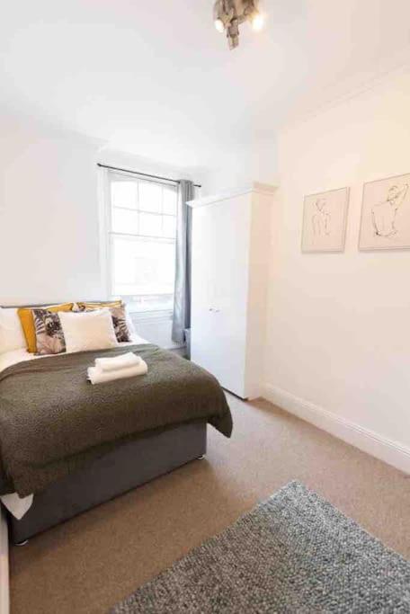 Lovely 2 Bedroom Apartment In Chelsea Sw3 Londyn Zewnętrze zdjęcie